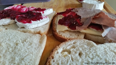 beetroot relish toastie construction